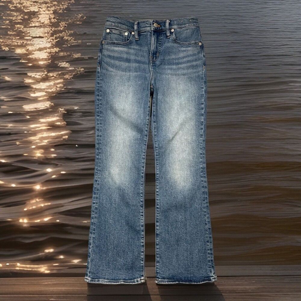 Madewell Kick Out Jeans 26 (26x27) Blue Denim High Mid Stretch Bootcut Womens - Picture 9 of 10